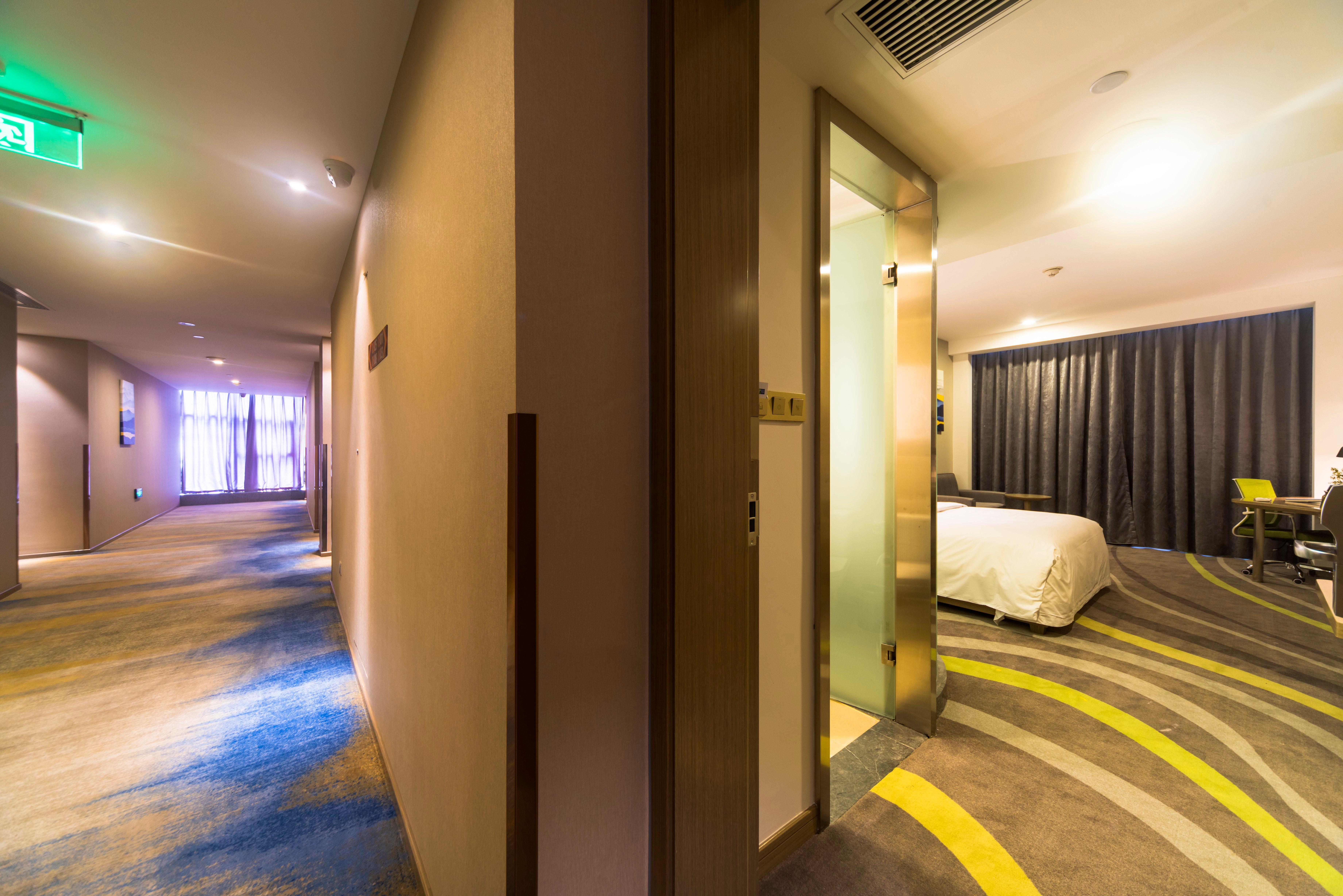 Holiday Inn Express Chengdu Jinniu By Ihg Exterior photo