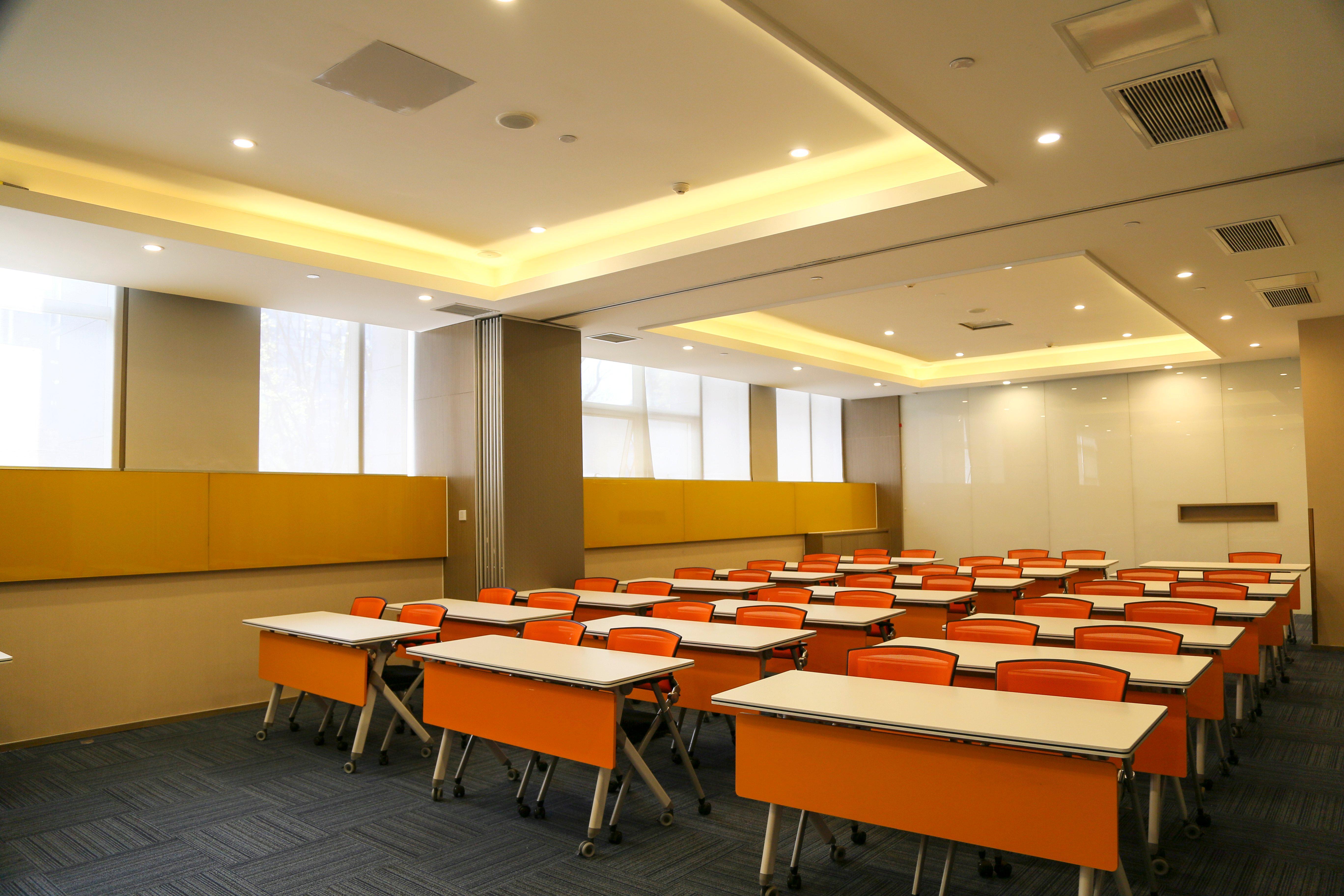 Holiday Inn Express Chengdu Jinniu By Ihg Exterior photo